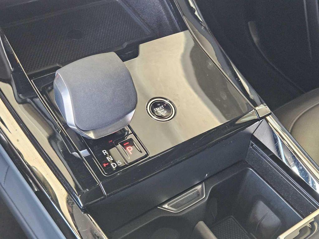 used 2024 Land Rover Range Rover Sport car, priced at $75,990