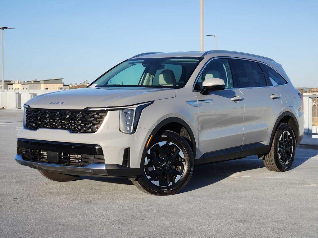 used 2025 Kia Sorento car, priced at $33,990