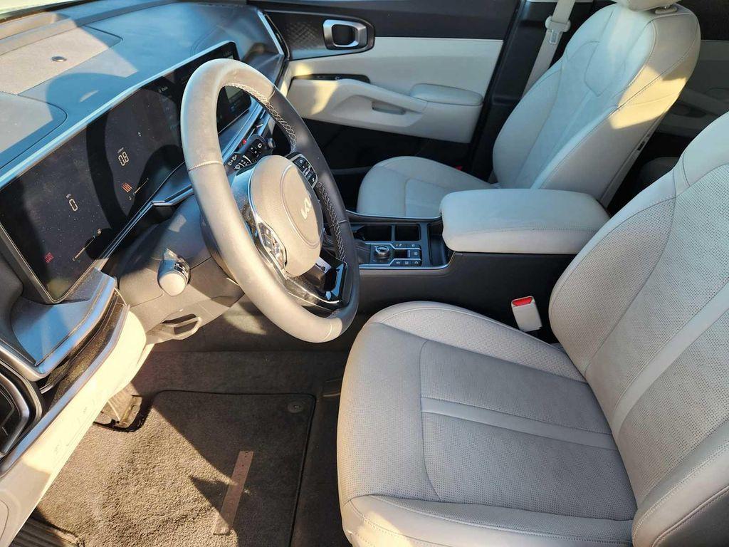 used 2025 Kia Sorento car, priced at $33,990