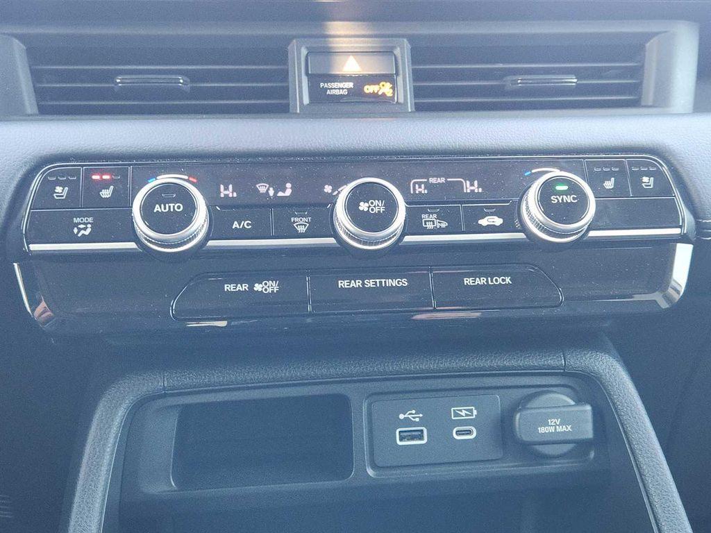 used 2023 Honda Pilot car, priced at $44,990