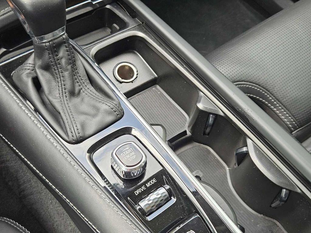 used 2020 Volvo XC90 car, priced at $25,990