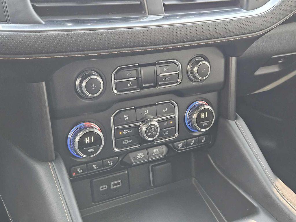 used 2024 GMC Yukon car, priced at $63,990