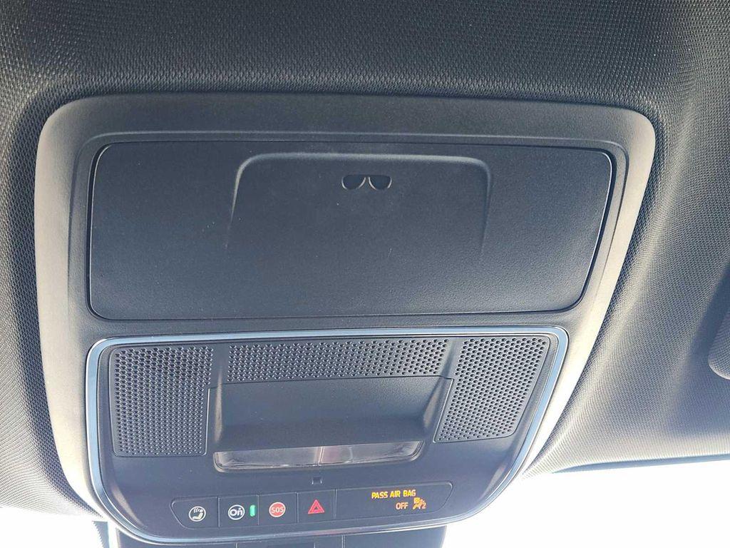 used 2025 GMC Acadia car, priced at $46,990