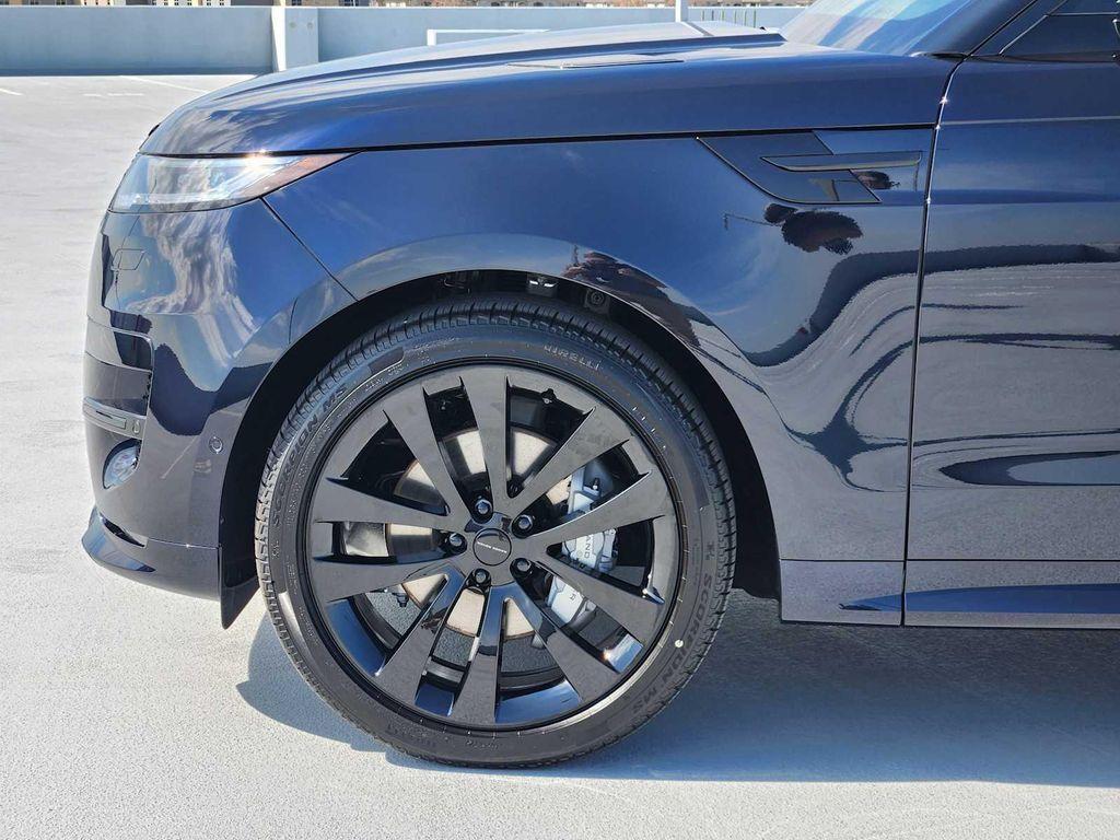 new 2026 Land Rover Range Rover Sport car, priced at $114,925