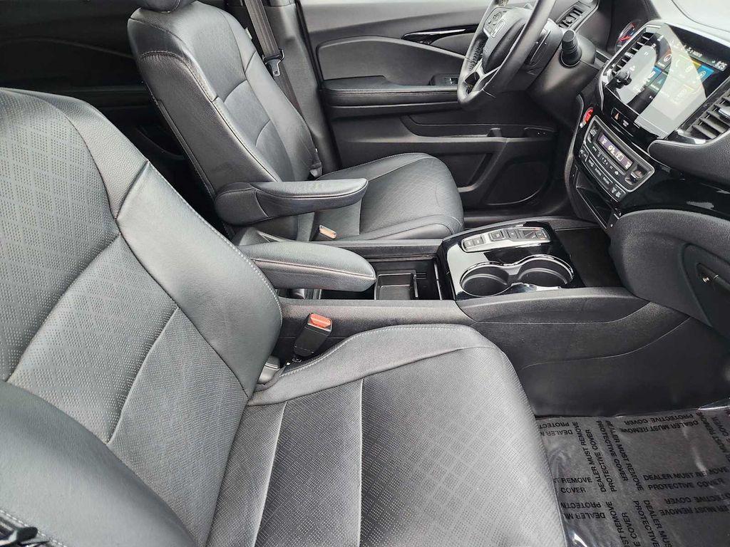 used 2021 Honda Passport car, priced at $25,990