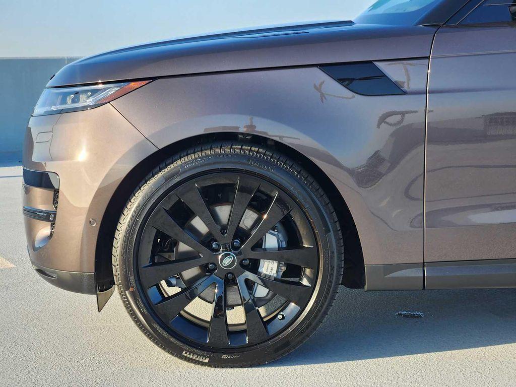 new 2025 Land Rover Range Rover Sport car, priced at $97,435