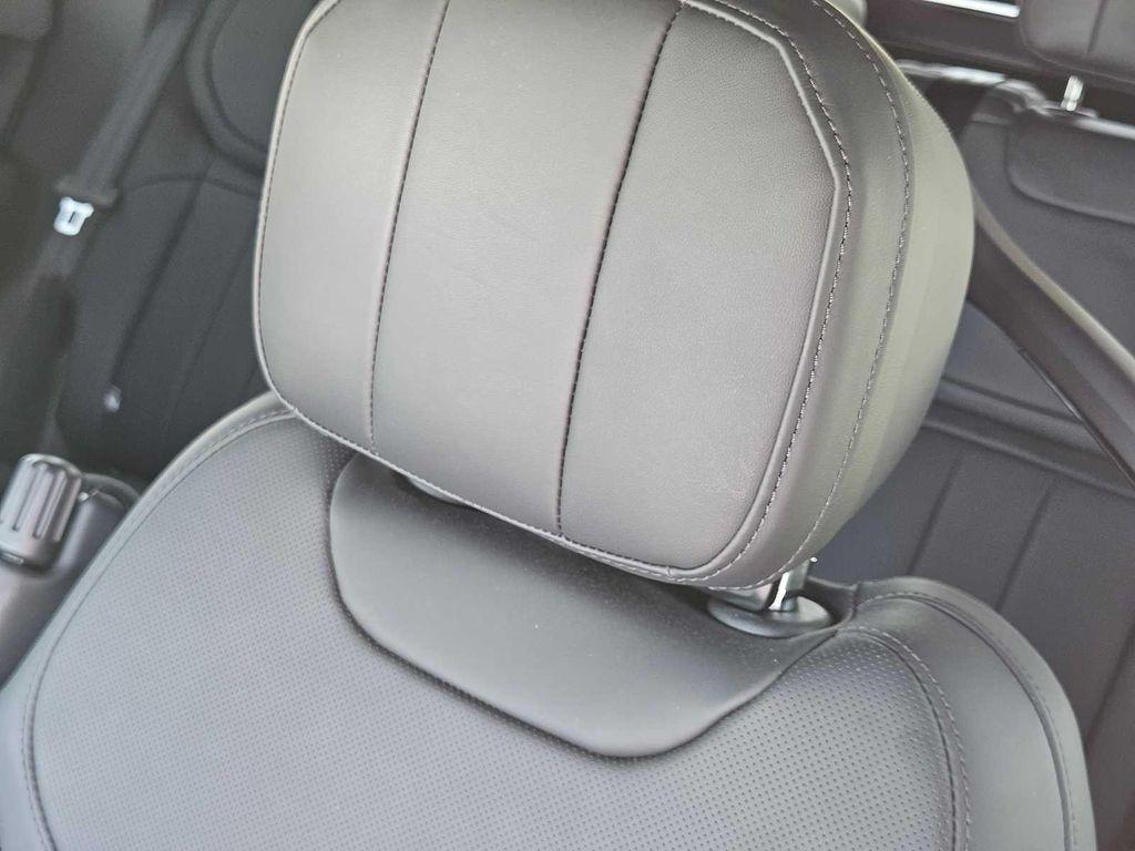 new 2025 Land Rover Range Rover Sport car, priced at $94,890