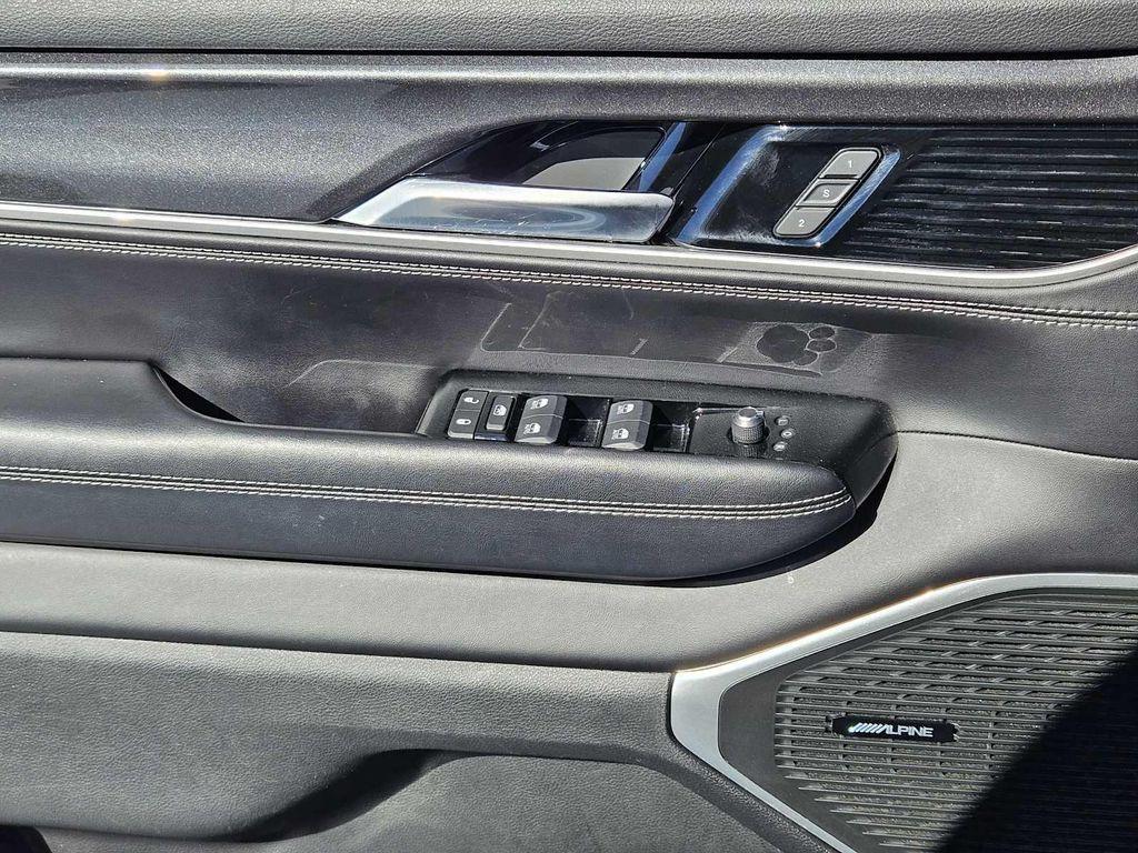 used 2022 Jeep Wagoneer car, priced at $35,990