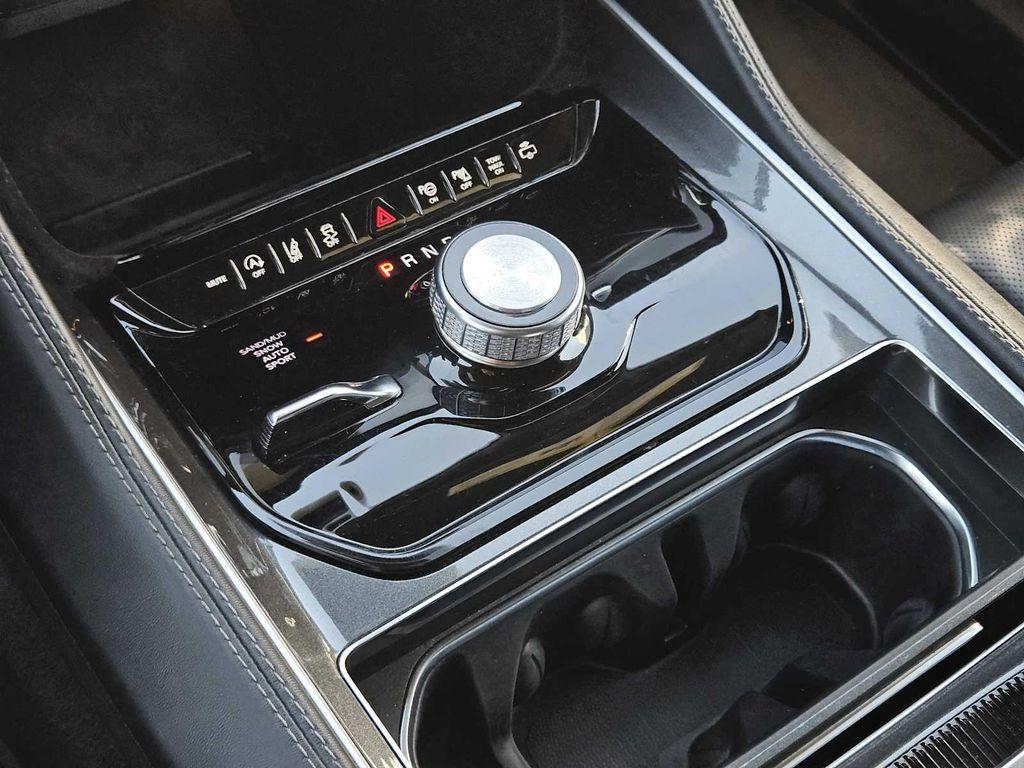 used 2022 Jeep Wagoneer car, priced at $35,990