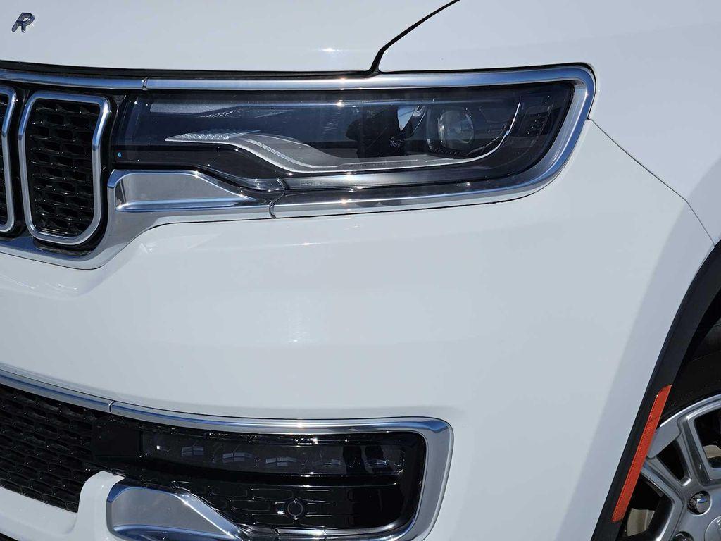 used 2022 Jeep Wagoneer car, priced at $35,990