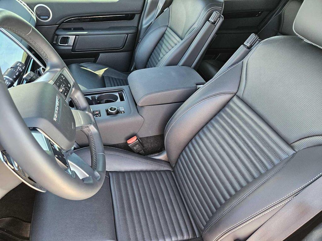 used 2025 Land Rover Discovery car, priced at $53,990