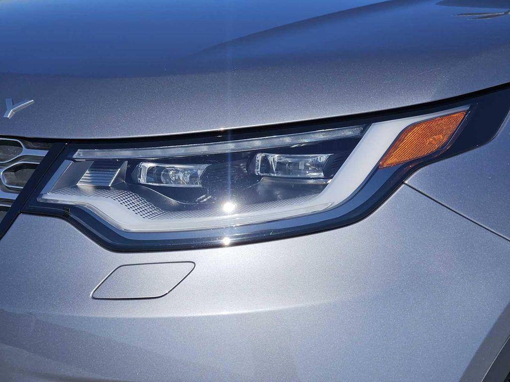 used 2025 Land Rover Discovery car, priced at $53,990