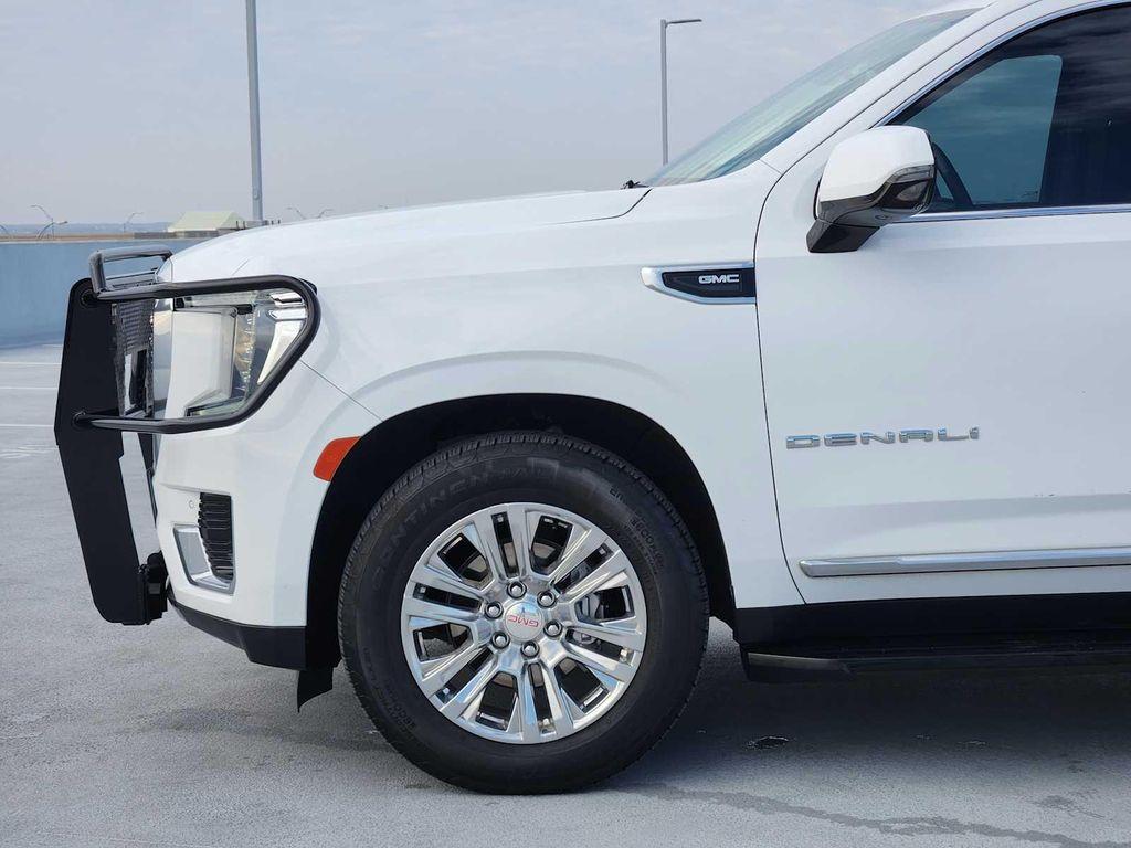 used 2022 GMC Yukon car, priced at $45,990