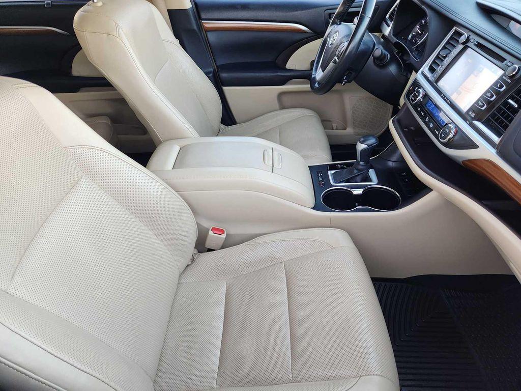 used 2018 Toyota Highlander car, priced at $21,990