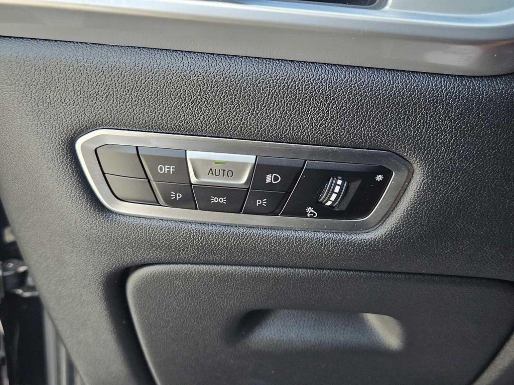 used 2023 BMW X7 car, priced at $50,990