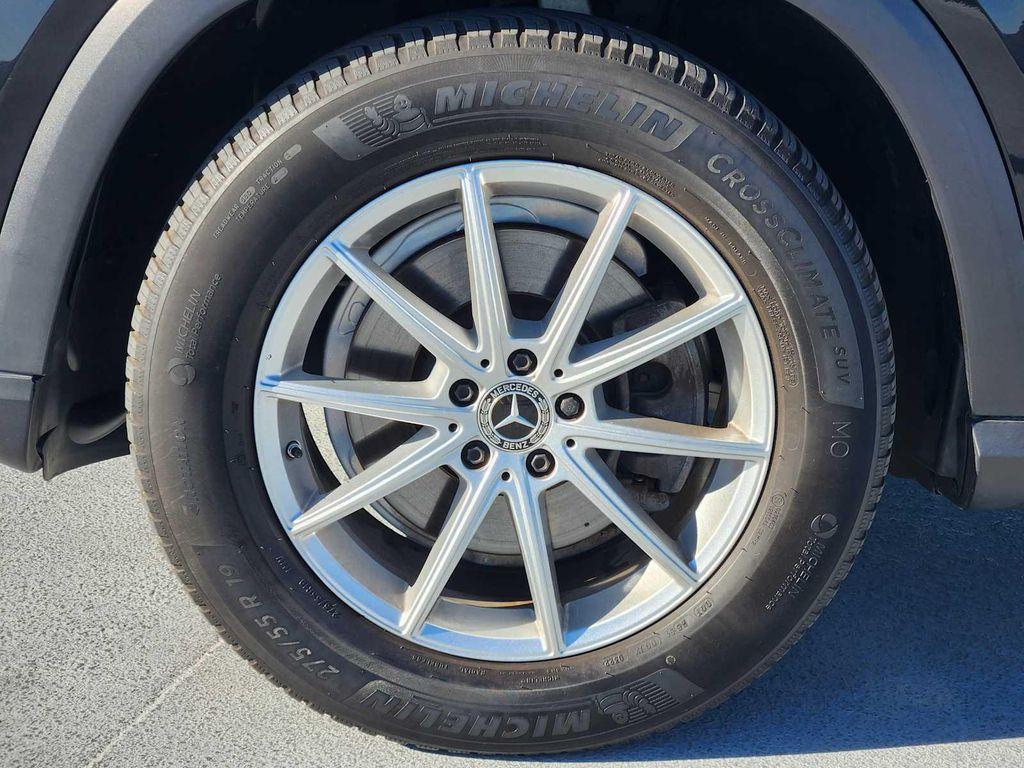 used 2024 Mercedes-Benz GLE 350 car, priced at $47,990