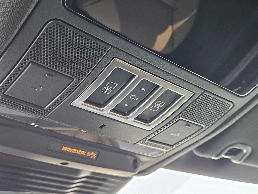 new 2026 Land Rover Discovery car, priced at $75,136