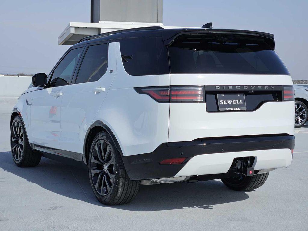 new 2026 Land Rover Discovery car, priced at $75,136