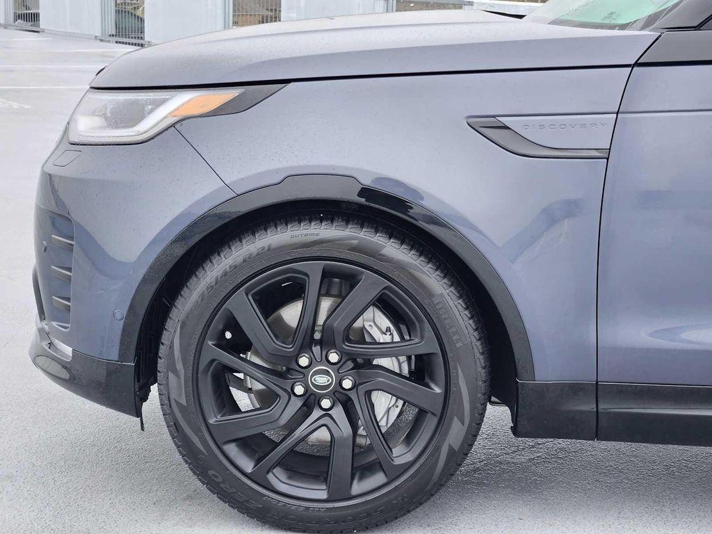 used 2025 Land Rover Discovery car, priced at $64,990