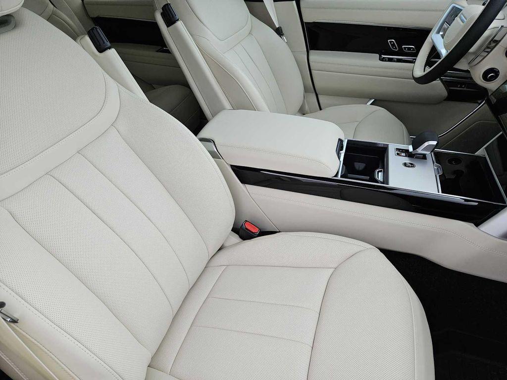 new 2026 Land Rover Range Rover car, priced at $131,515