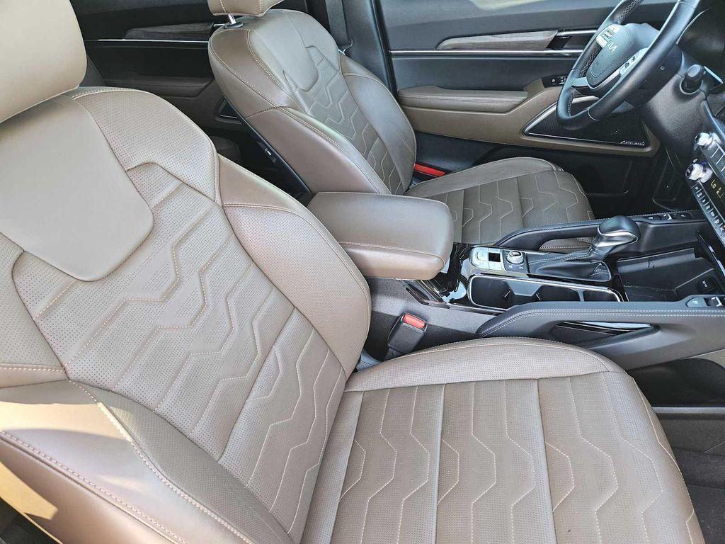 used 2022 Kia Telluride car, priced at $29,990