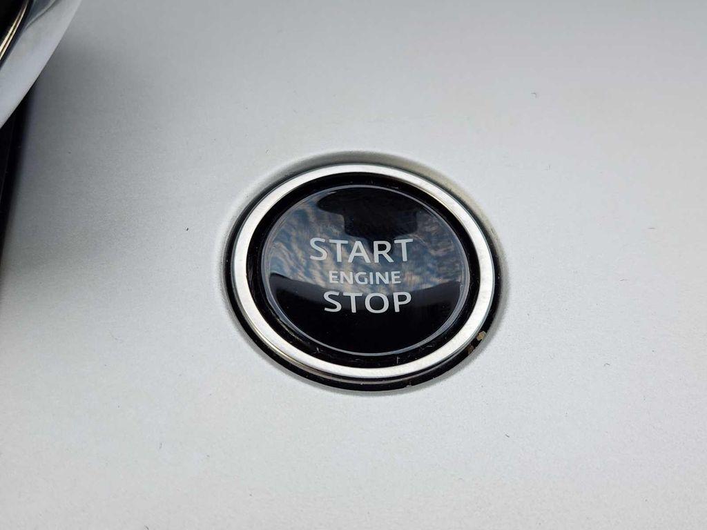 used 2024 Land Rover Range Rover car, priced at $103,990