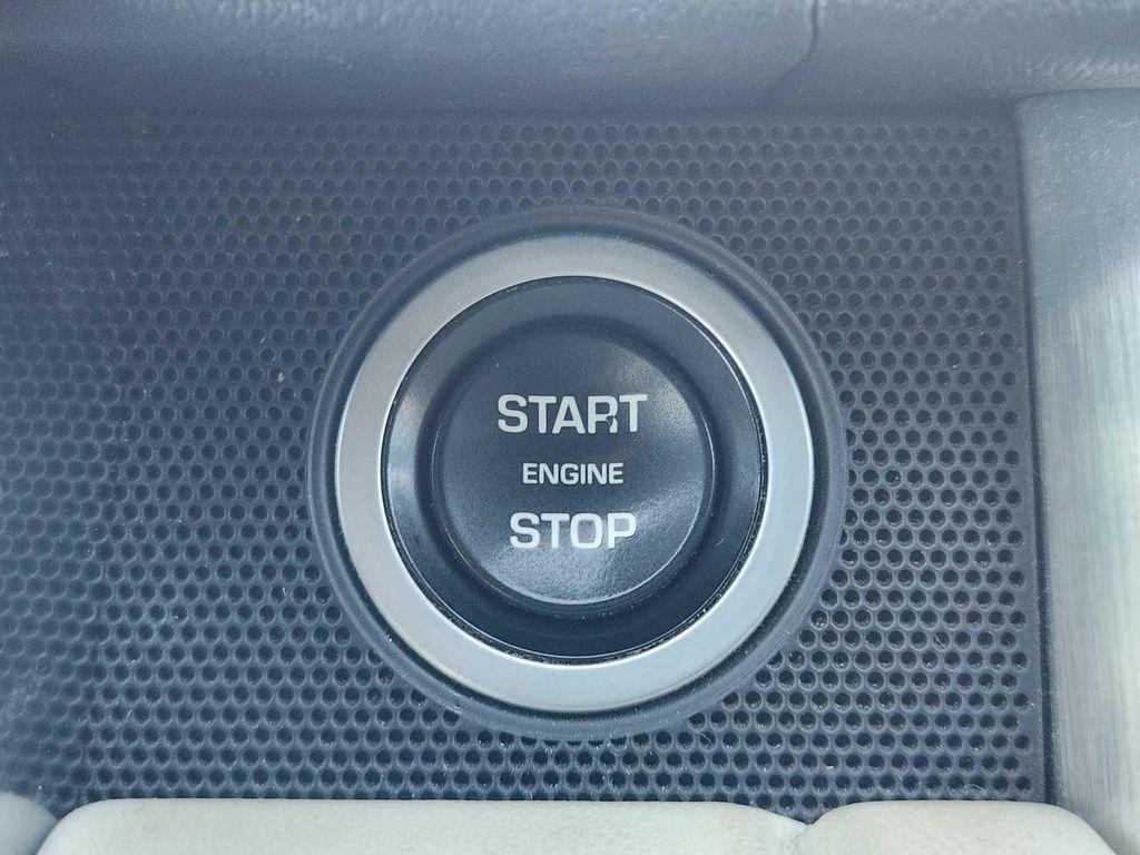 used 2021 Land Rover Range Rover car, priced at $39,990