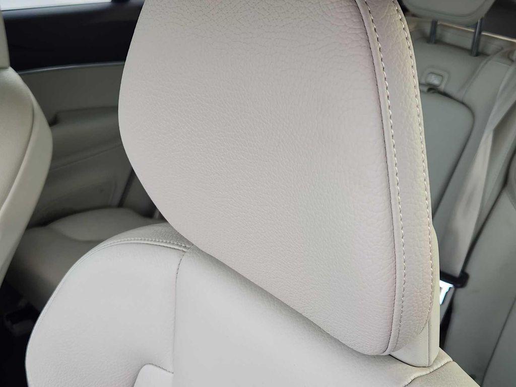 used 2020 Volvo XC90 car, priced at $24,990