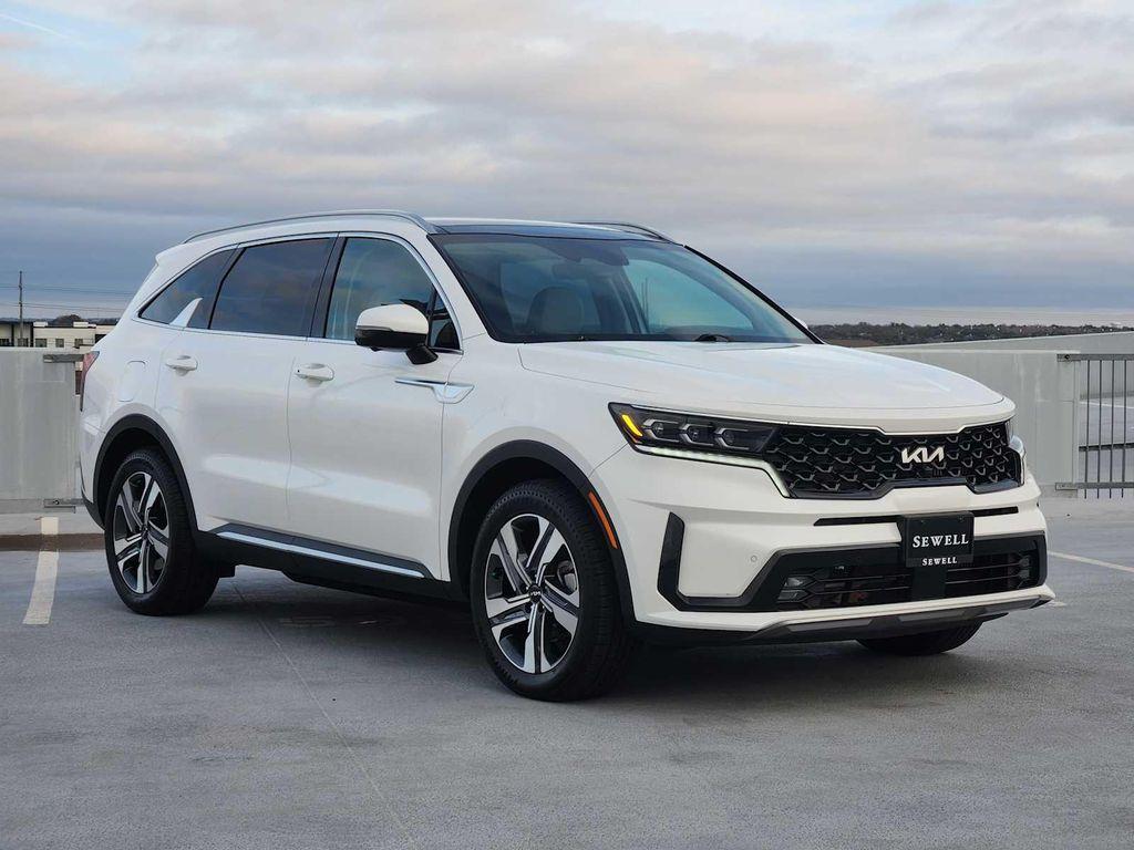 used 2023 Kia Sorento Plug-In Hybrid car, priced at $35,990