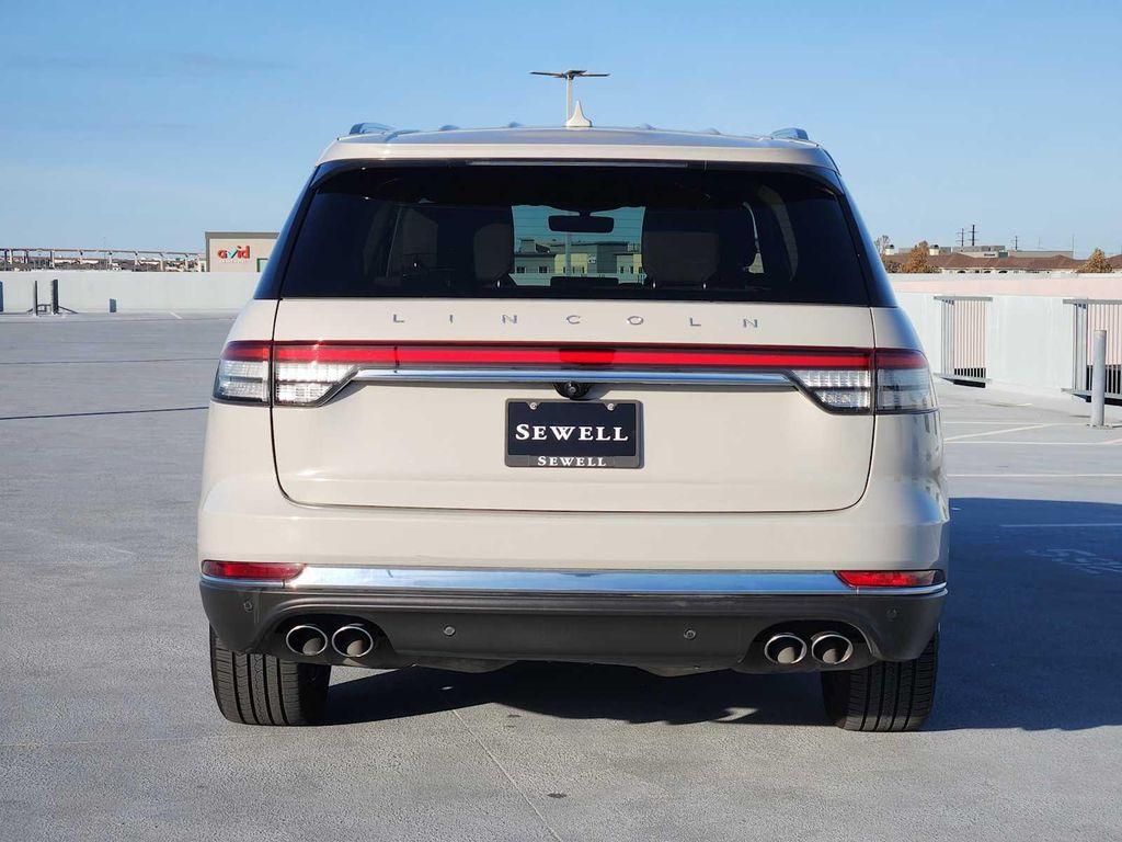 used 2020 Lincoln Aviator car, priced at $28,990