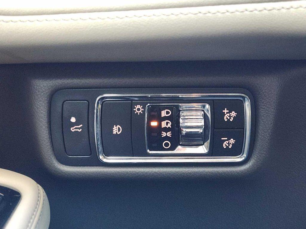 used 2020 Lincoln Aviator car, priced at $28,990