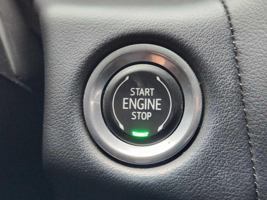 used 2021 GMC Yukon car, priced at $44,990