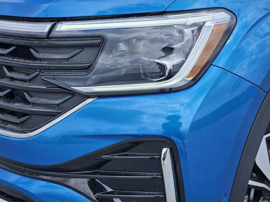 used 2024 Volkswagen Atlas Cross Sport car, priced at $38,990