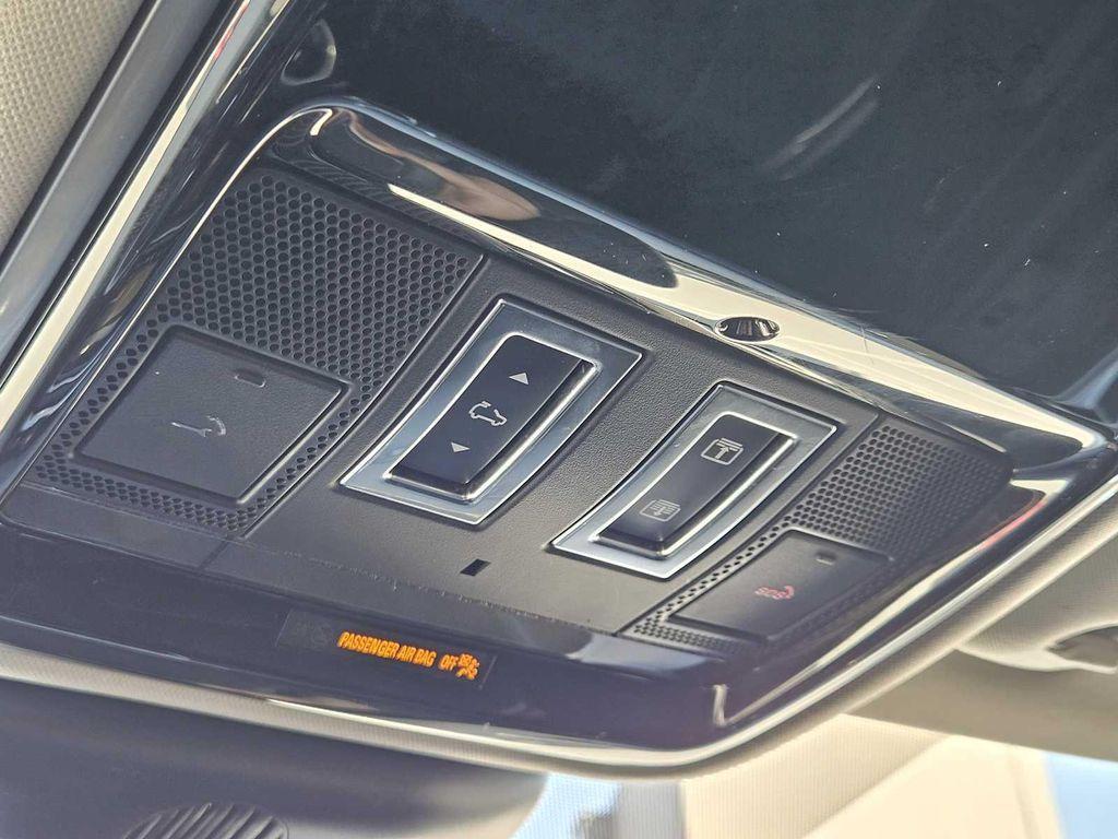 used 2020 Land Rover Range Rover Velar car, priced at $27,490