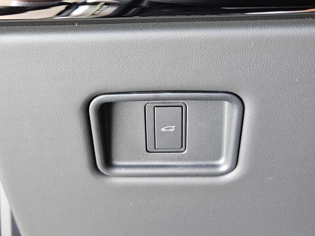 new 2026 Land Rover Range Rover Sport car, priced at $102,275