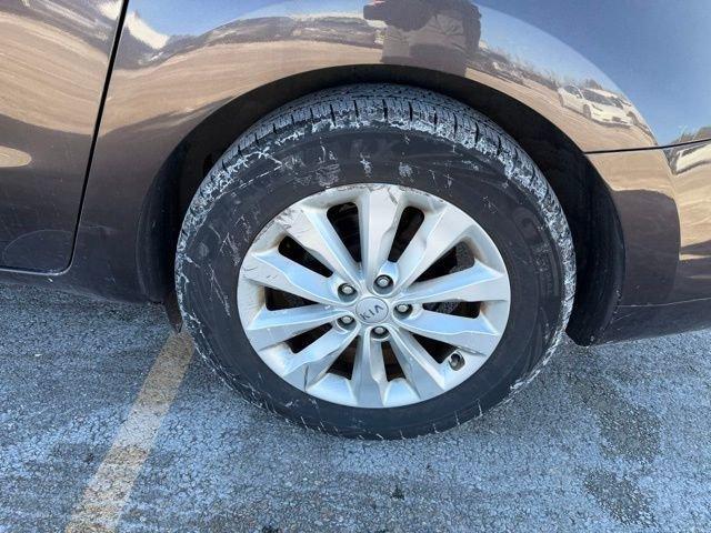 used 2017 Kia Sedona car, priced at $11,990