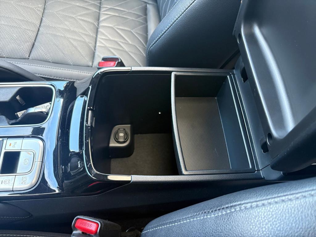 used 2024 Kia Telluride car, priced at $38,393