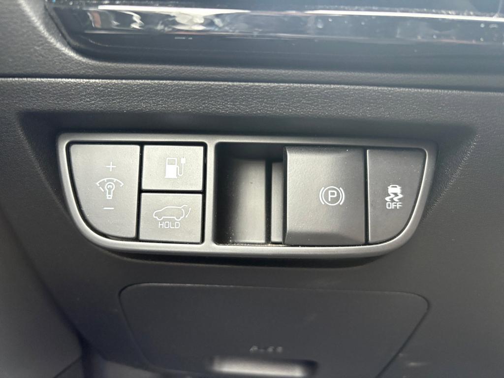 used 2023 Kia EV6 car, priced at $26,990