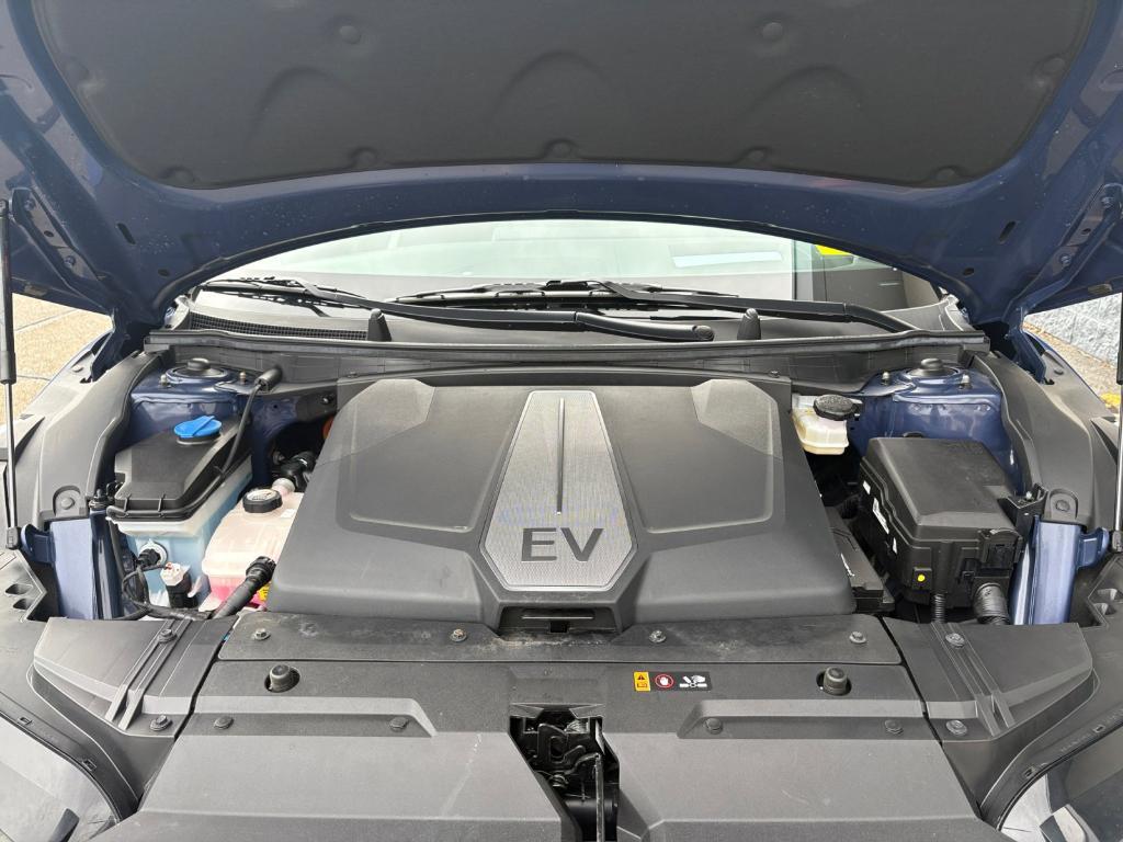 used 2023 Kia EV6 car, priced at $26,990