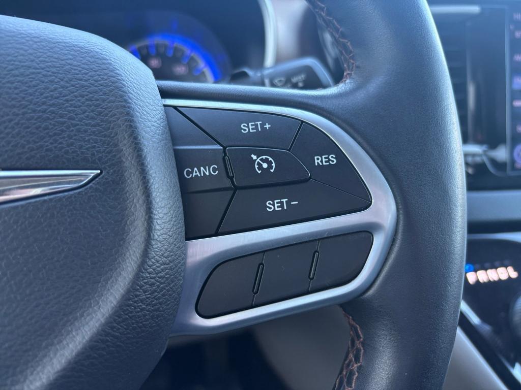 used 2017 Chrysler Pacifica car, priced at $10,996