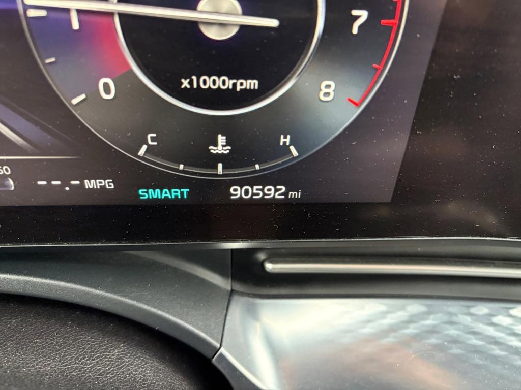 used 2022 Kia Carnival car, priced at $25,692