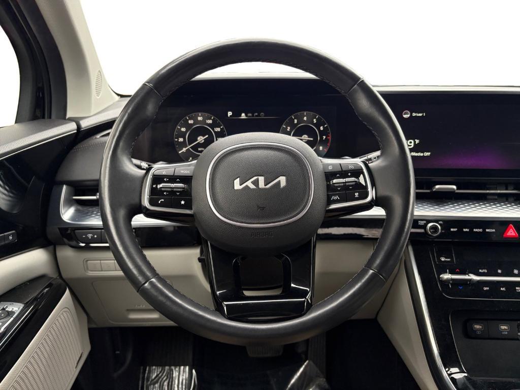 used 2022 Kia Carnival car, priced at $25,692