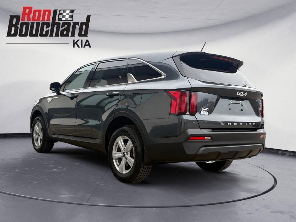 used 2022 Kia Sorento car, priced at $22,553