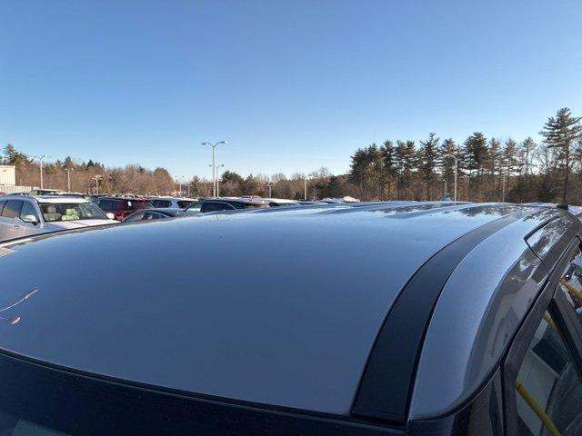 used 2023 Kia Carnival car, priced at $30,391