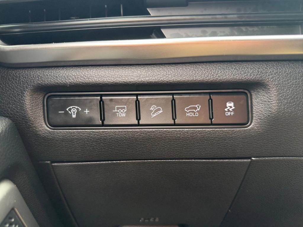 used 2024 Kia Telluride car, priced at $40,891