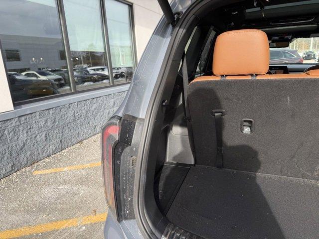 used 2024 Kia Telluride car, priced at $40,991