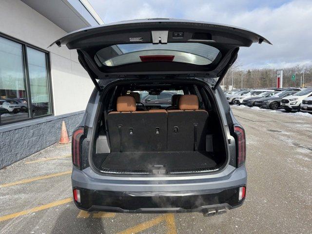 used 2024 Kia Telluride car, priced at $40,991