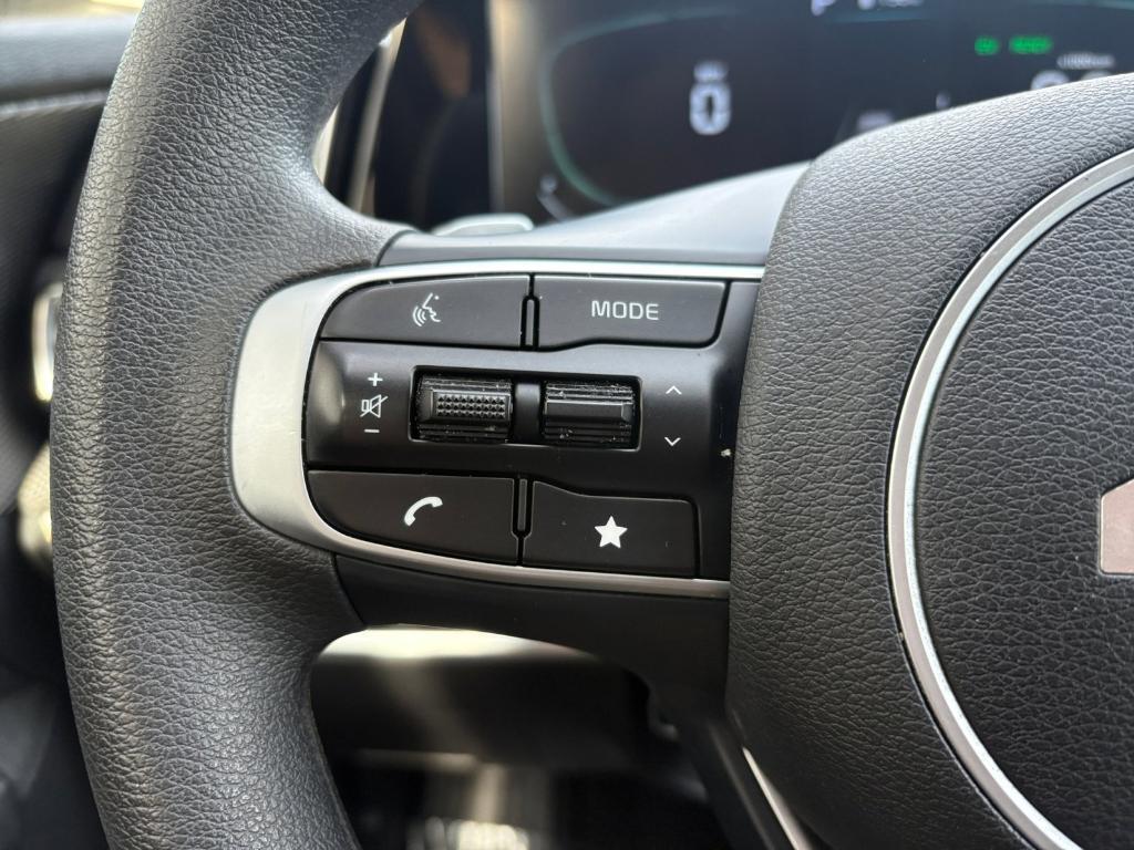 used 2023 Kia Sportage Hybrid car, priced at $24,991