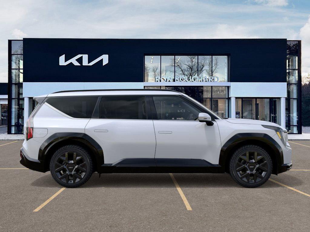 new 2026 Kia EV9 car, priced at $61,835