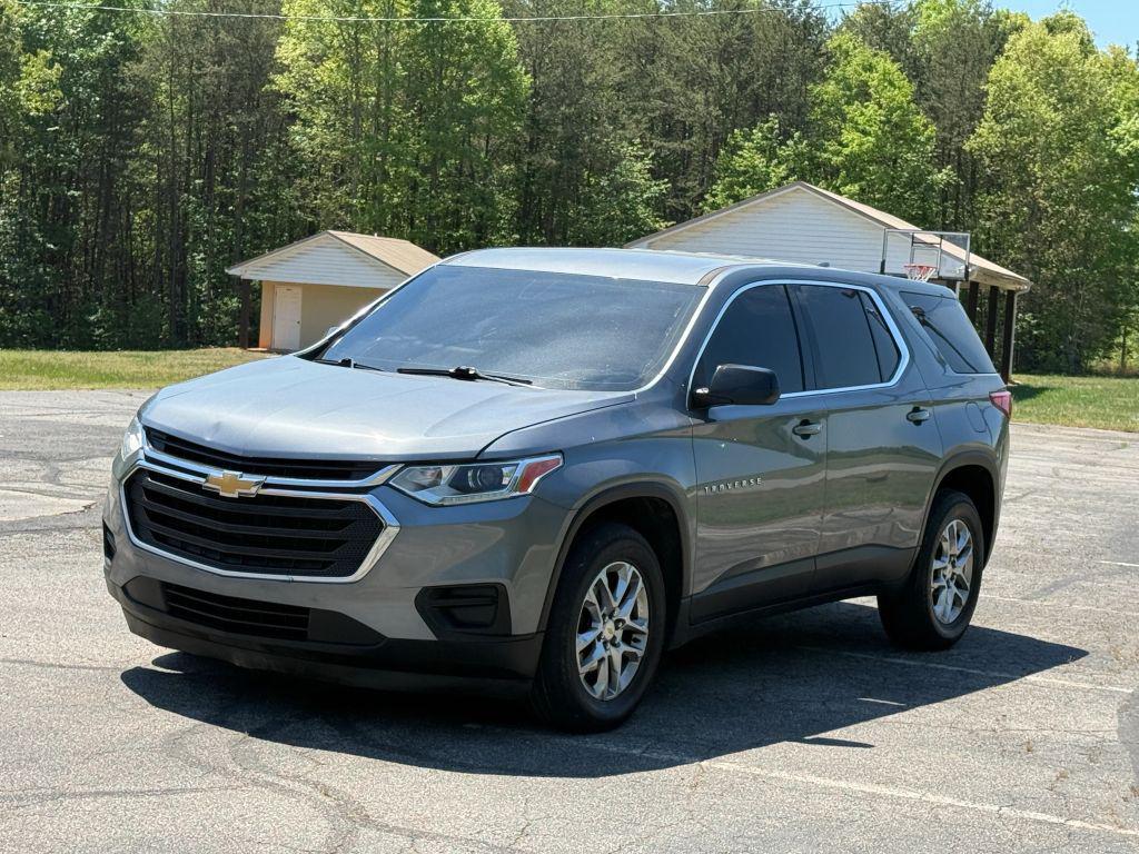 used 2021 Chevrolet Traverse car, priced at $11,800